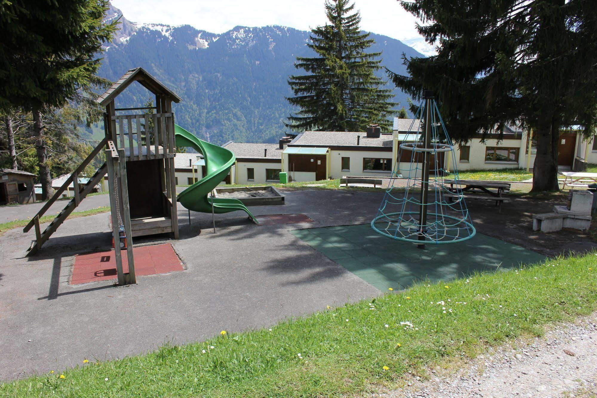 Leysin Lodge ภายนอก รูปภาพ
