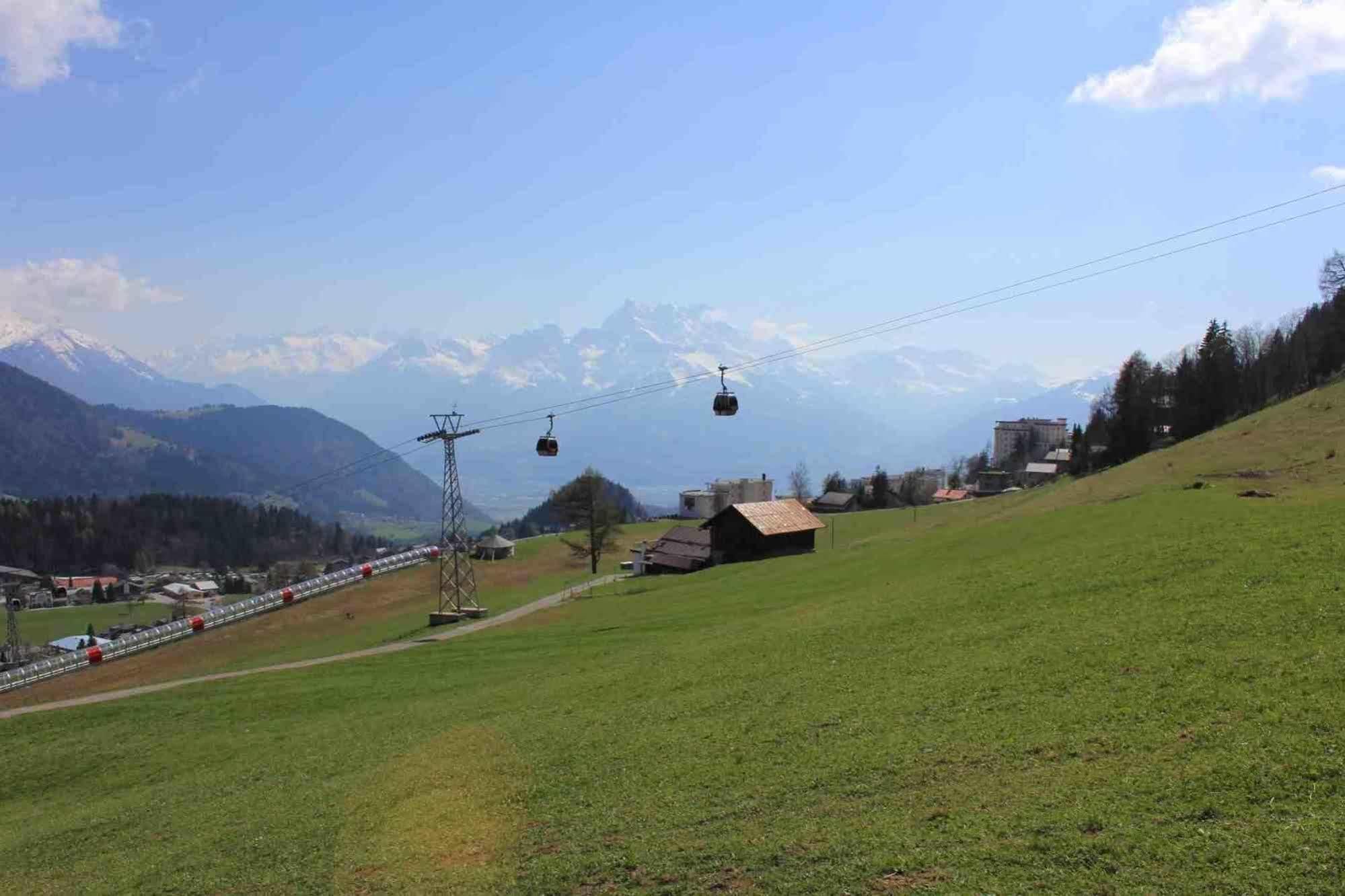 Leysin Lodge ภายนอก รูปภาพ